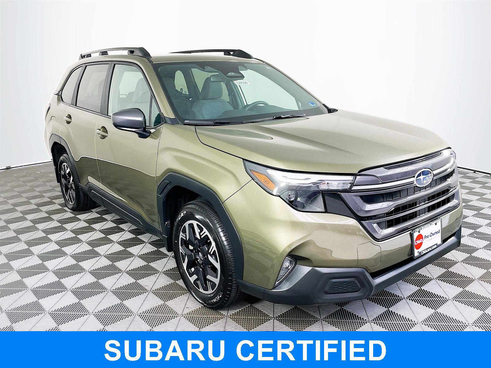Used 2026 Subaru Forester Premium AWD/4WD image 1