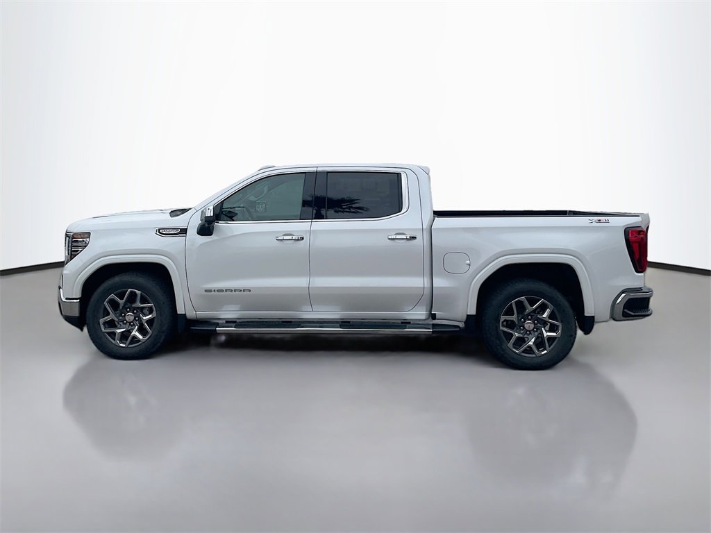 Used 2023 GMC Sierra 1500 SLT image 4