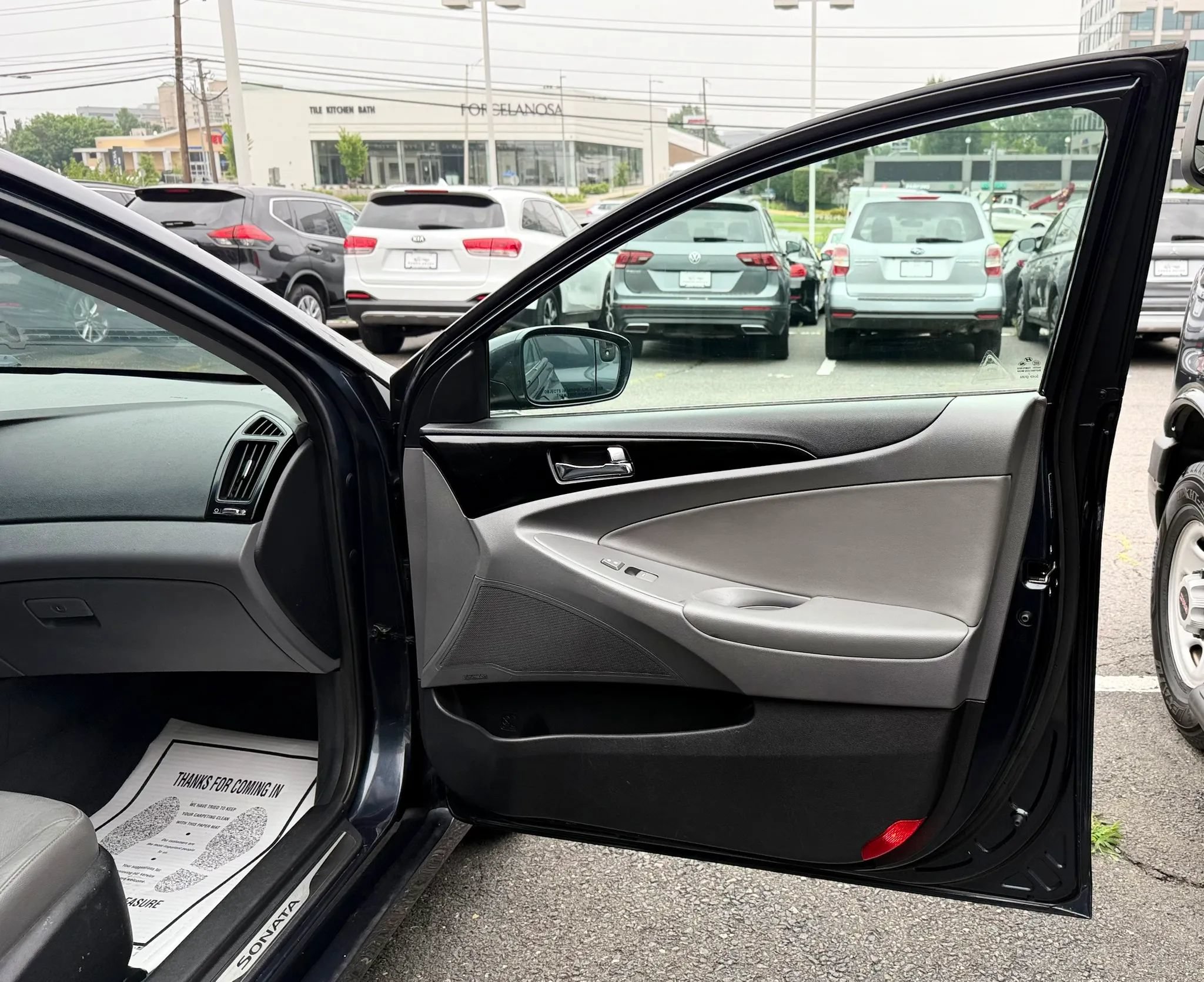 Used 2013 Hyundai Sonata Limited FWD image 32