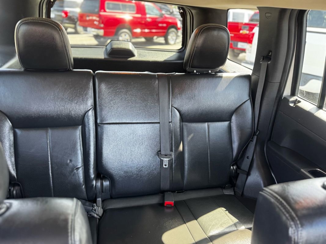 Used 2012 Jeep Liberty Limited Jet w/ Comfort/Convenience Group image 19