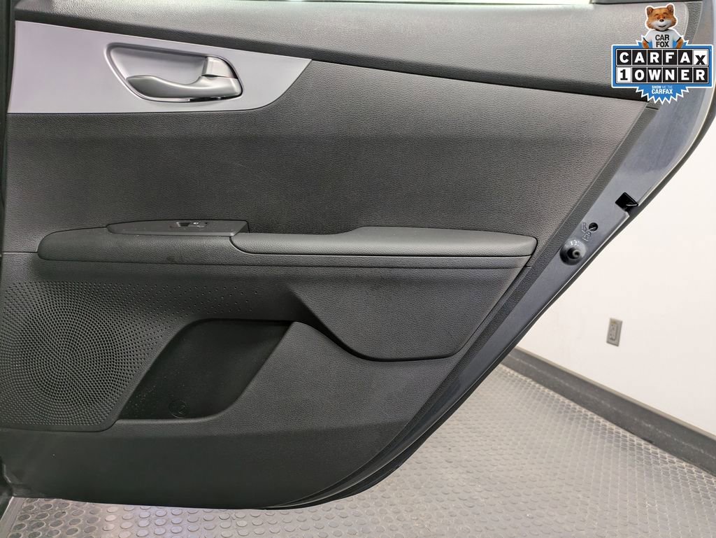 Used 2024 Kia Forte LXS w/ LXS Technology Package FWD image 26