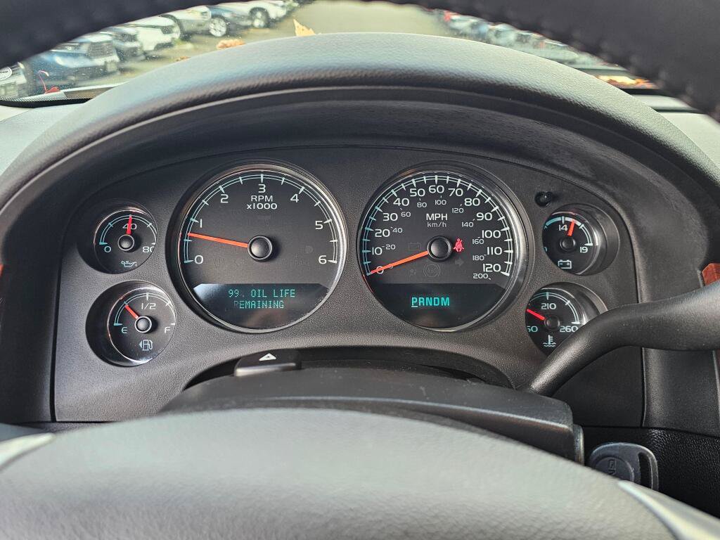 Used 2011 GMC Sierra 1500 SLT w/ Chrome Essentials Package AWD/4WD image 25