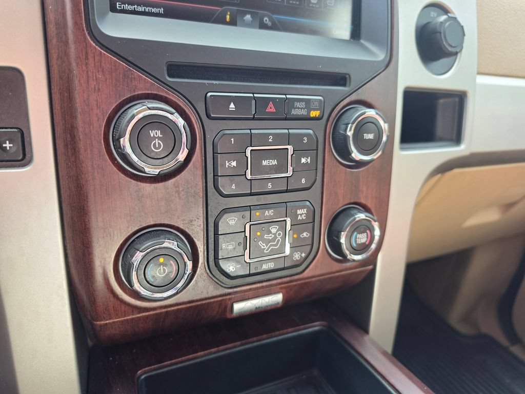 Used 2014 Ford F150 King Ranch w/ King Ranch Luxury Package RWD image 26