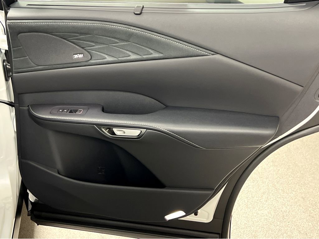 New 2026 Lexus RX 450h AWD image 21