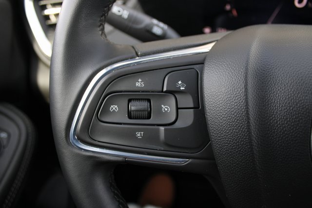 Used 2024 Buick Encore GX Sport Touring image 11