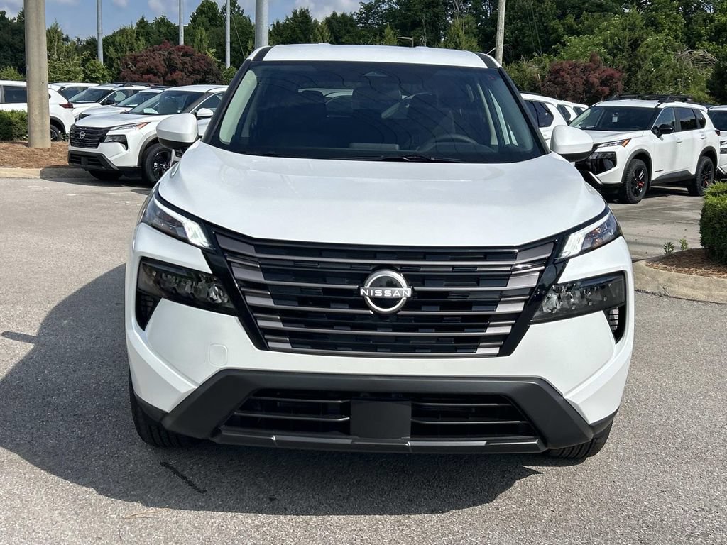 New 2026 Nissan Rogue SV AWD/4WD image 2