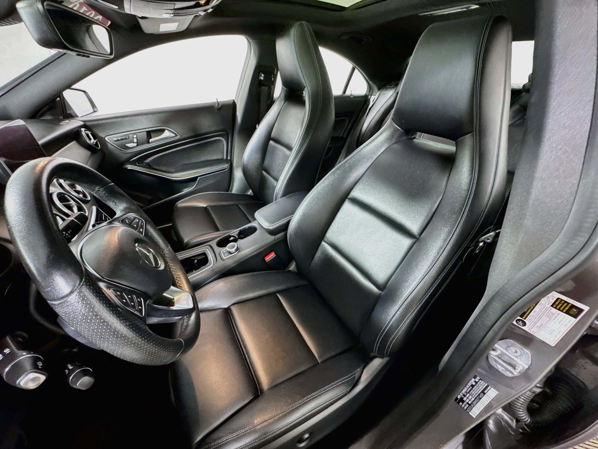 Used 2019 Mercedes-Benz CLA 250 4MATIC image 14