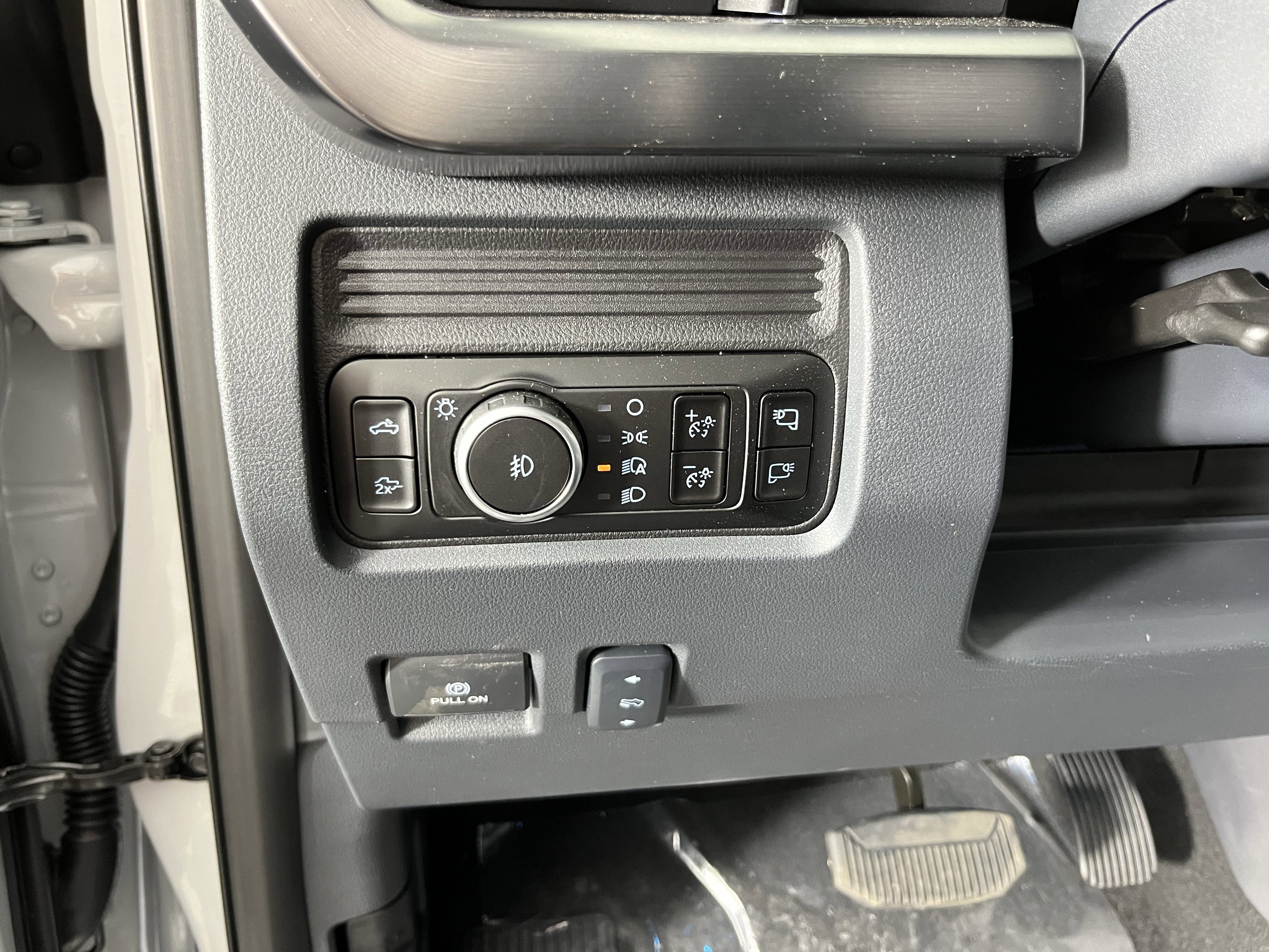 New 2026 Ford F350 Lariat w/ Tremor Off-Road Package image 19