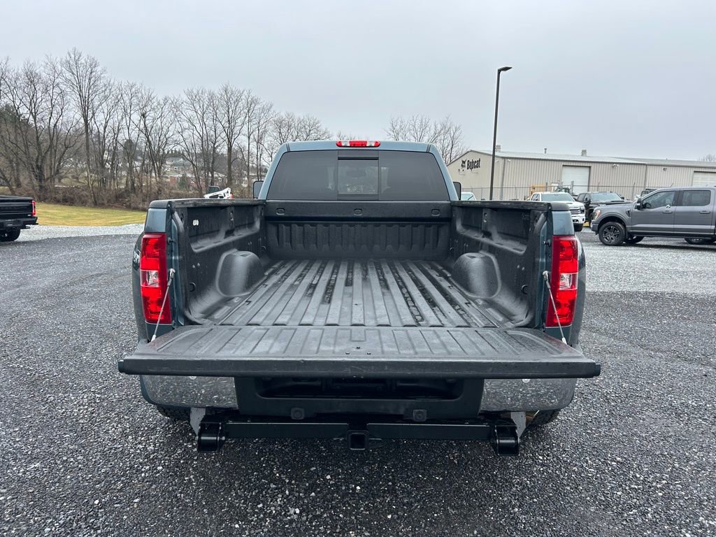 Used 2012 GMC Sierra 3500 SLT w/ SLT Convenience Package image 16