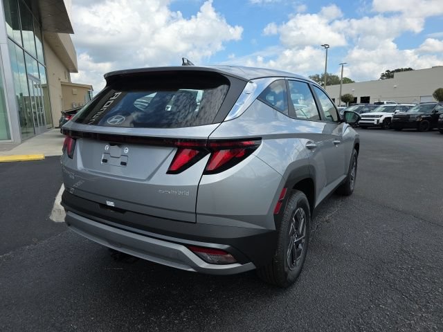 New 2026 Hyundai Tucson Blue SE w/ Tow & Go Package AWD/4WD image 4