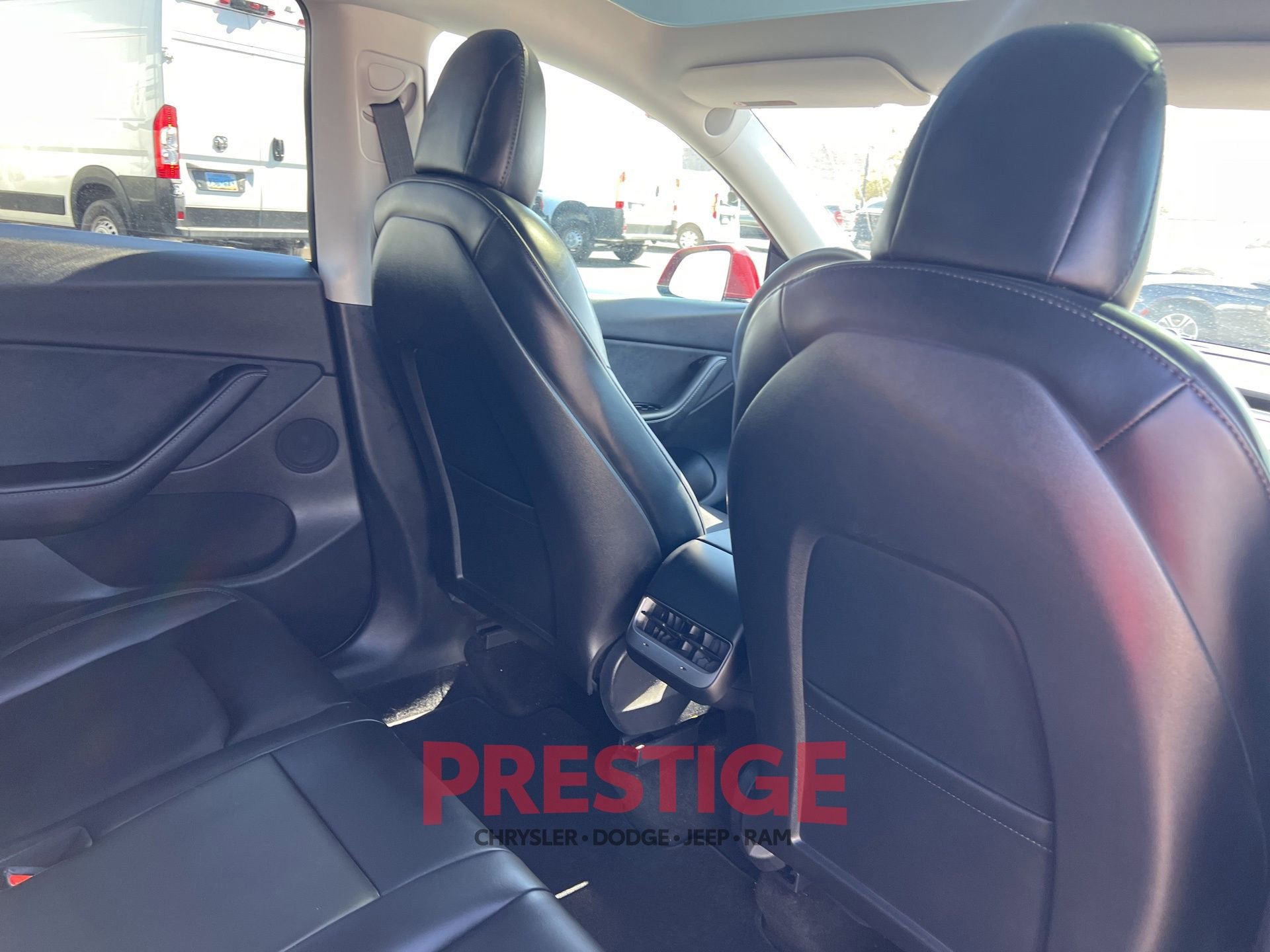 Used 2021 Tesla Model Y Long Range AWD/4WD image 19