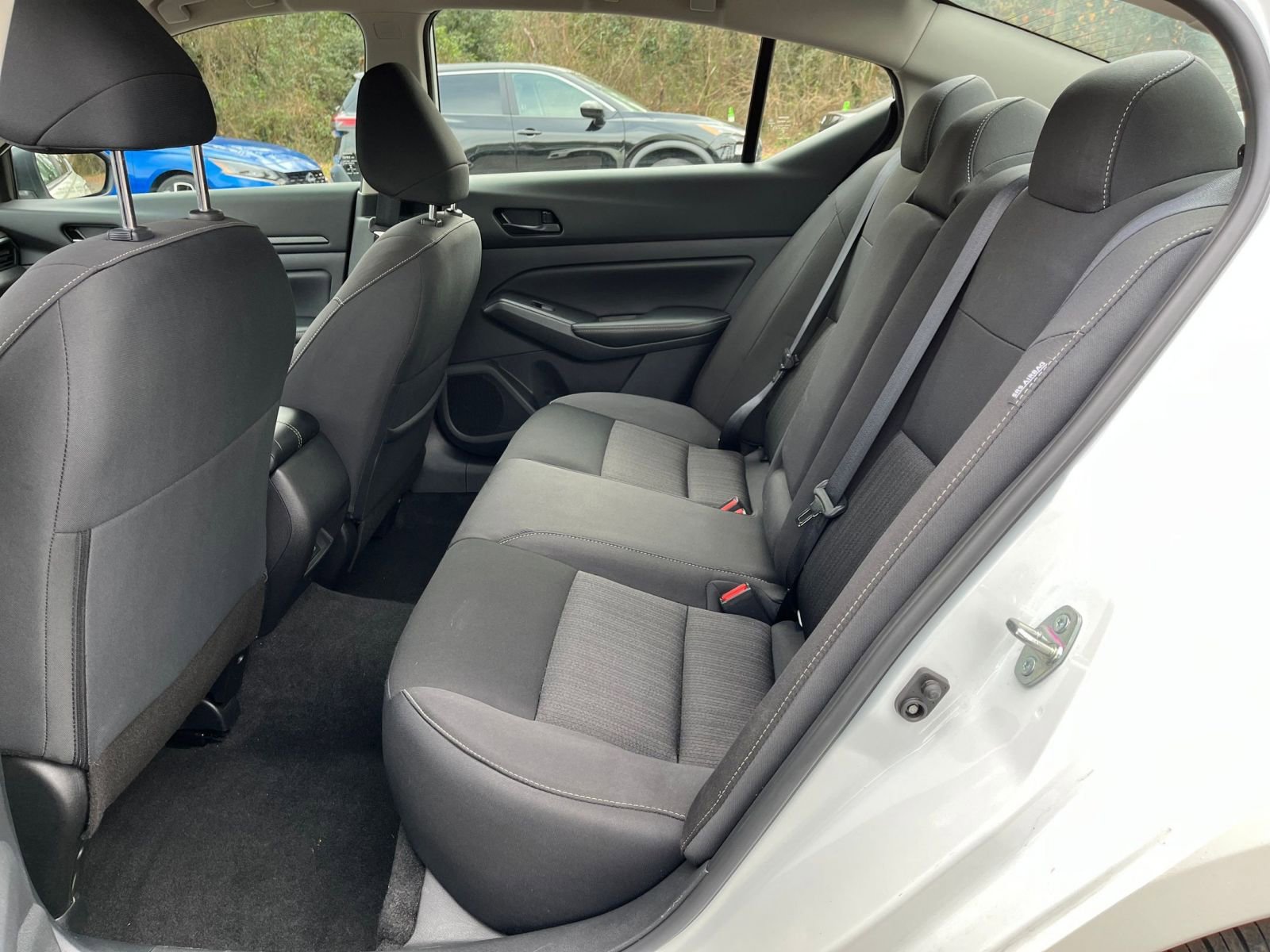 Used 2025 Nissan Altima 2.5 SV image 24