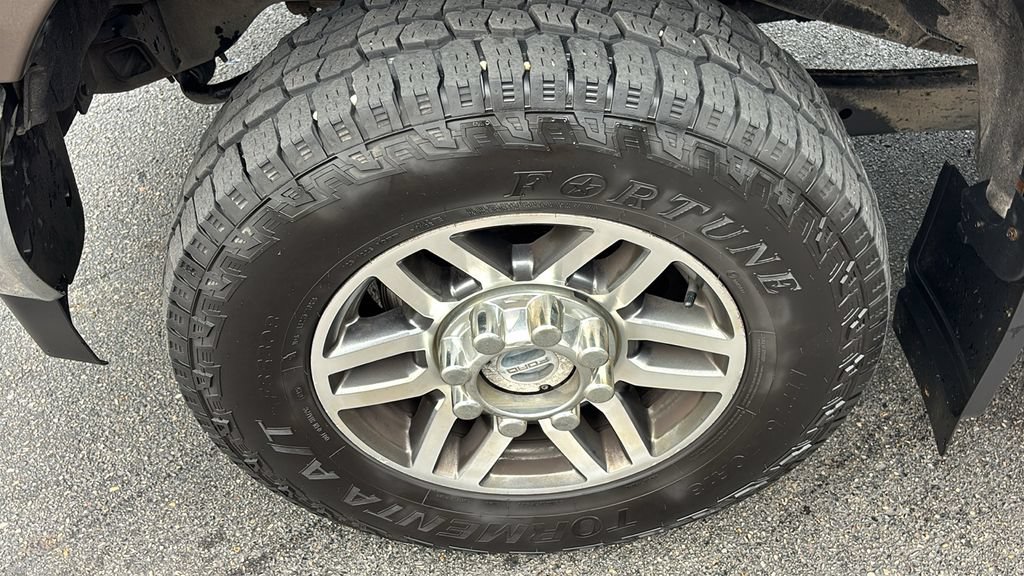 Used 2017 Ford F250 Lariat w/ Lariat Value Package AWD/4WD image 31