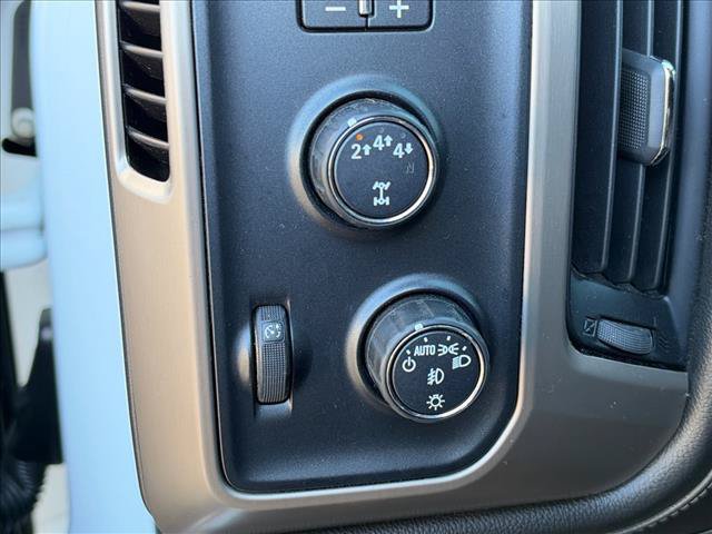 Used 2017 GMC Sierra 3500 Denali w/ Duramax Plus Package AWD/4WD image 25