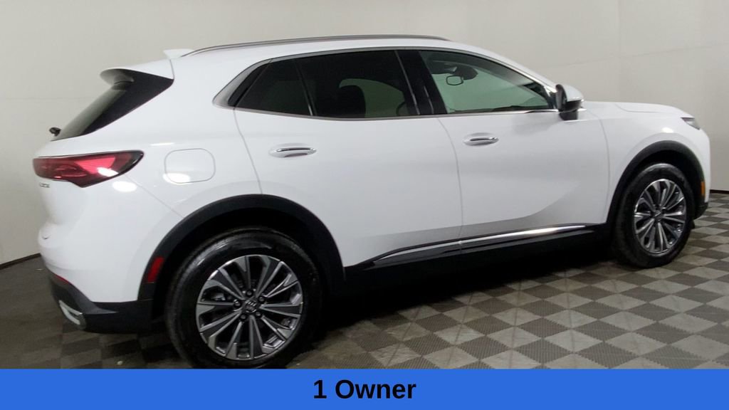 Certified 2025 Buick Envision Preferred image 11