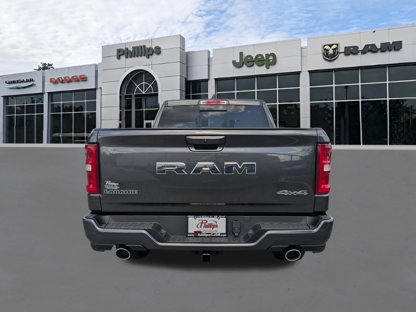 New 2026 RAM 1500 Laramie AWD/4WD image 4
