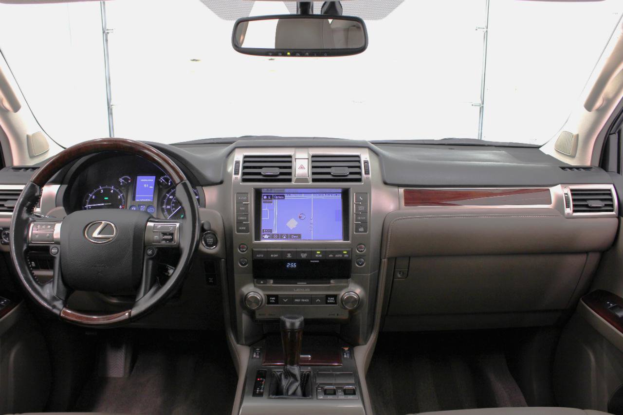 Used 2017 Lexus GX 460 Premium image 52