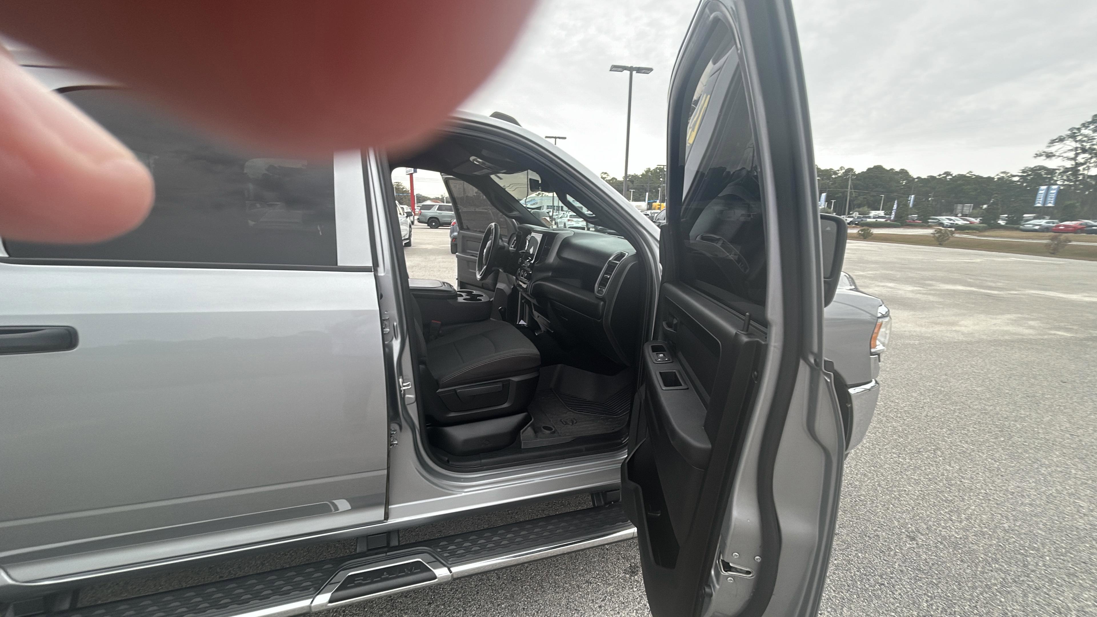 Used 2023 RAM 2500 Tradesman image 13