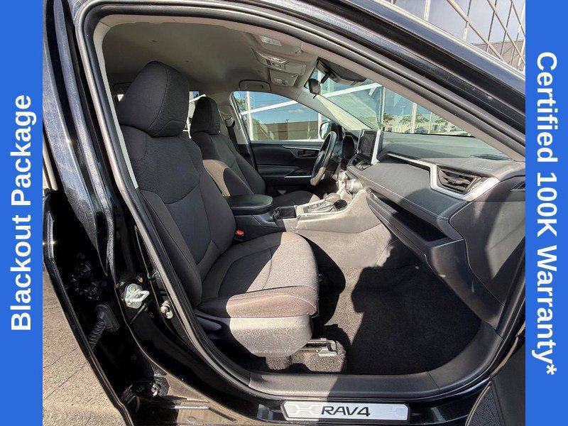 Used 2025 Toyota RAV4 LE AWD/4WD image 10