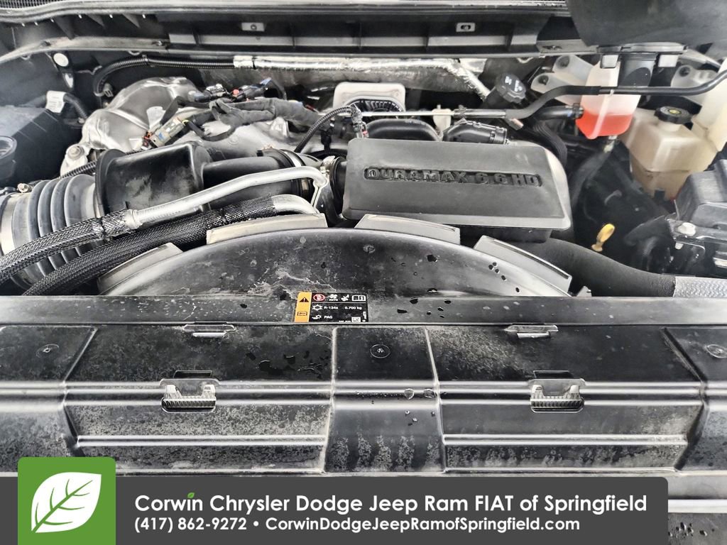 Used 2025 Chevrolet Silverado 2500 LT w/ Convenience Package image 32