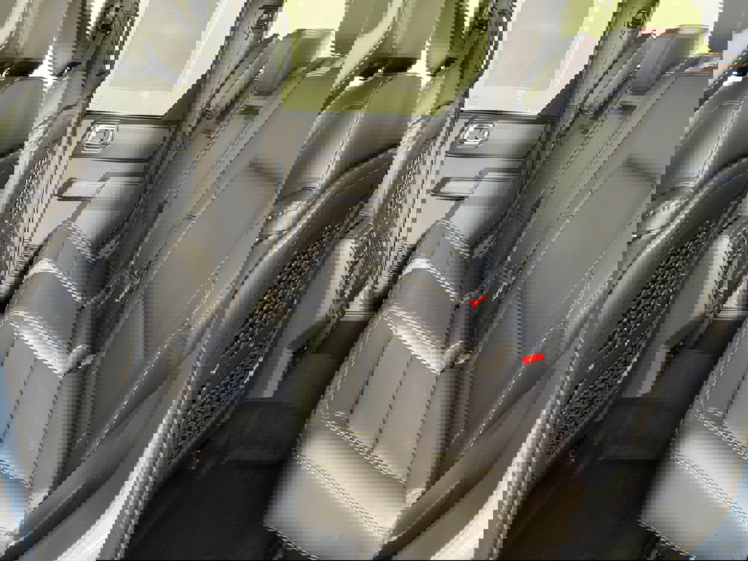 New 2025 Ford Bronco Badlands image 14