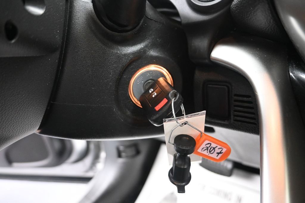Used 2018 Mitsubishi Eclipse Cross ES AWD/4WD image 23