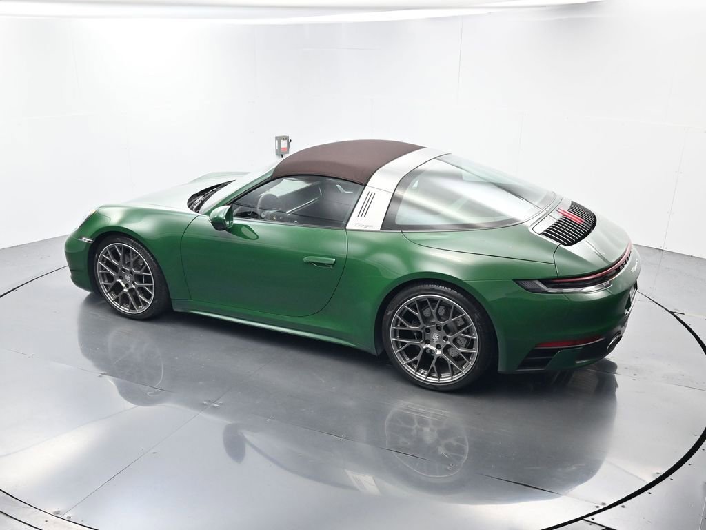 Certified 2024 Porsche 911 Targa 4S AWD/4WD image 38