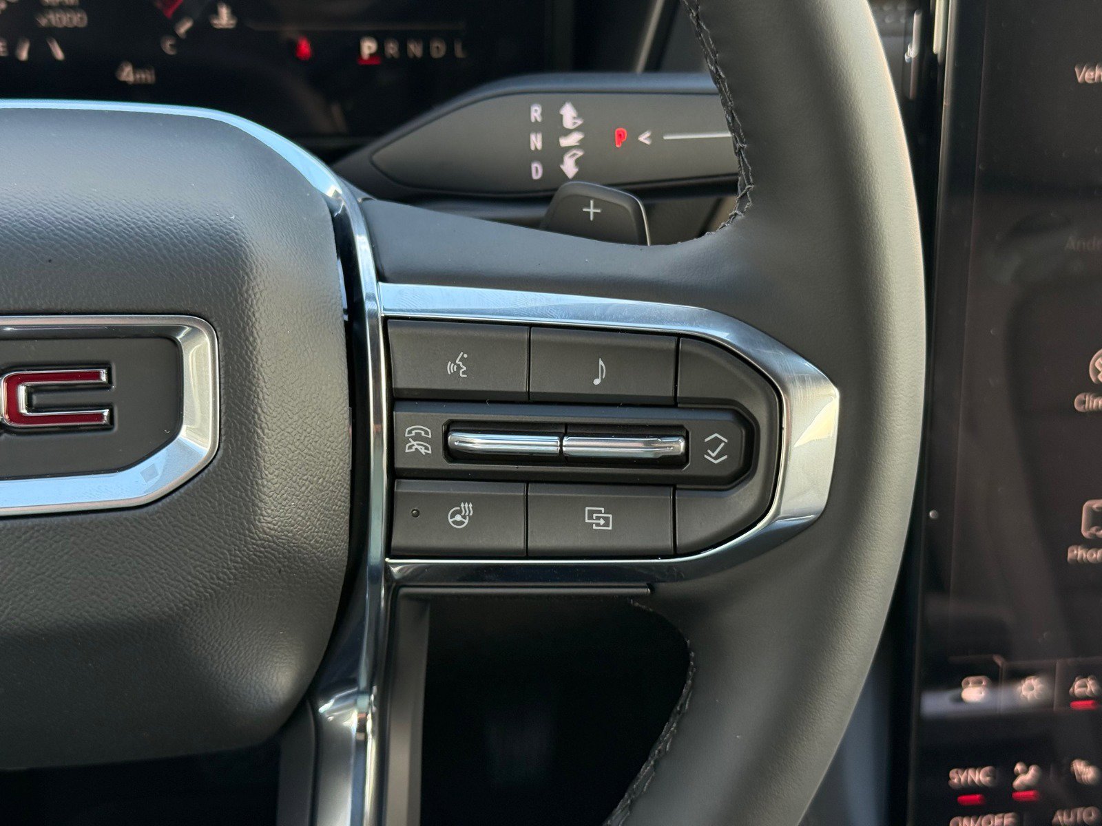 New 2026 GMC Terrain Elevation w/ Elevation Premium Package AWD/4WD image 20