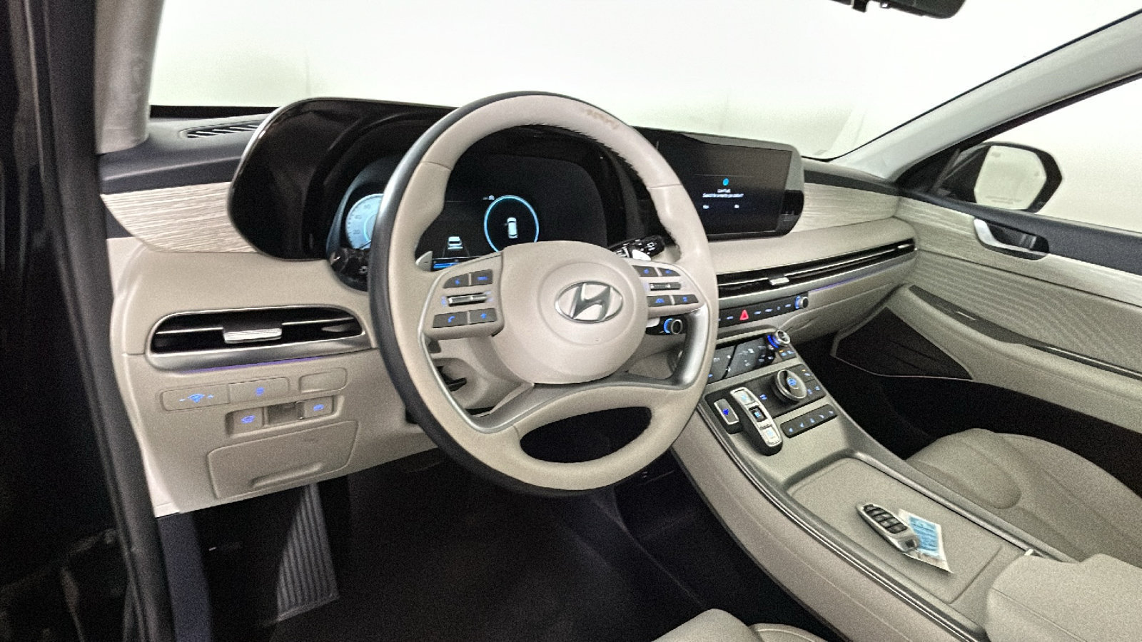 Used 2024 Hyundai Palisade Calligraphy FWD image 16