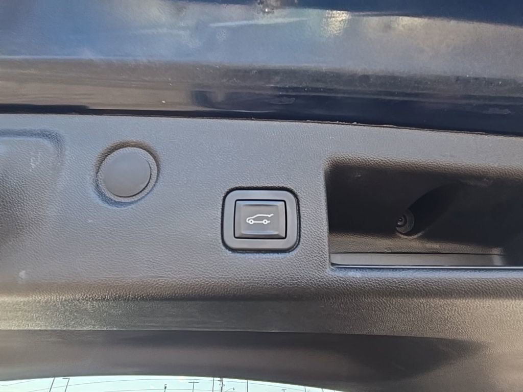 Used 2019 Chevrolet Equinox LT image 35