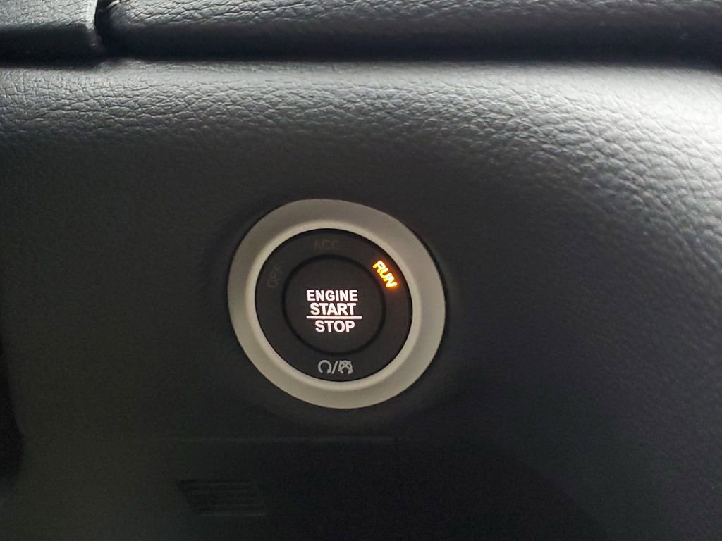 New 2026 Chrysler Pacifica Select image 29