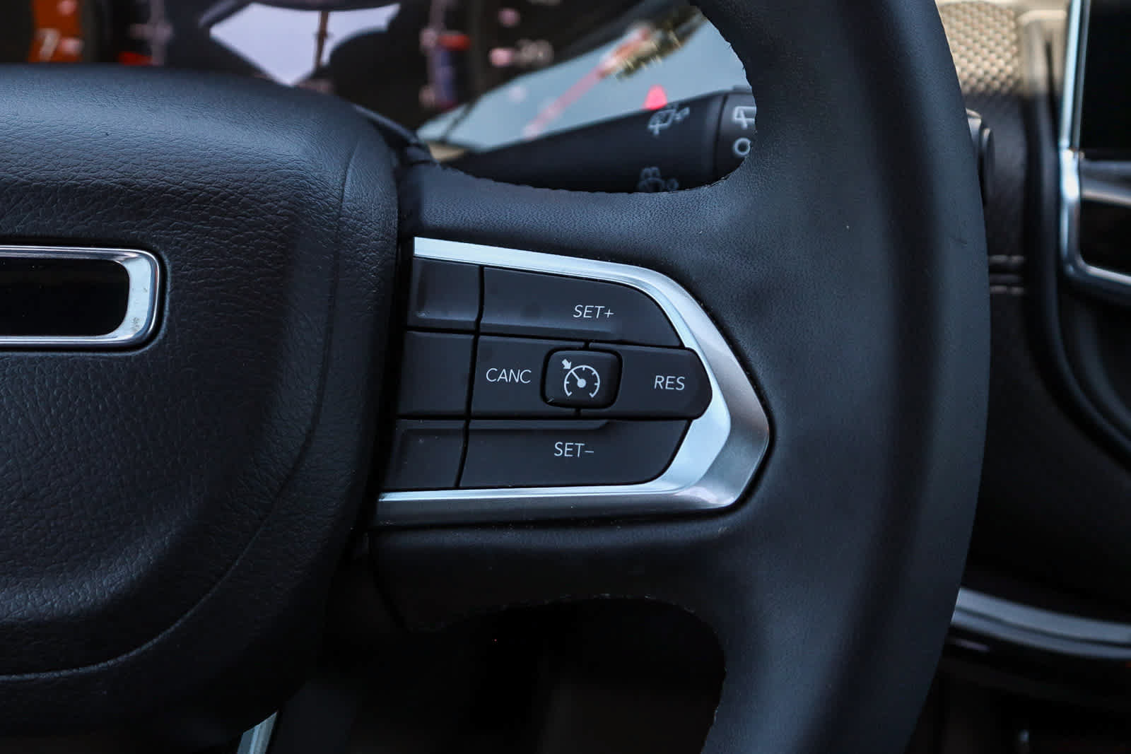 Used 2022 Jeep Compass Latitude w/ Sun and Sound Group FWD image 20