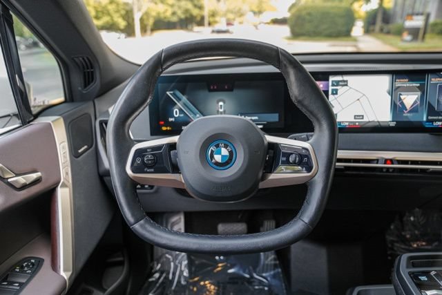 Used 2023 BMW iX xDrive50 w/ Convenience Package AWD/4WD image 30