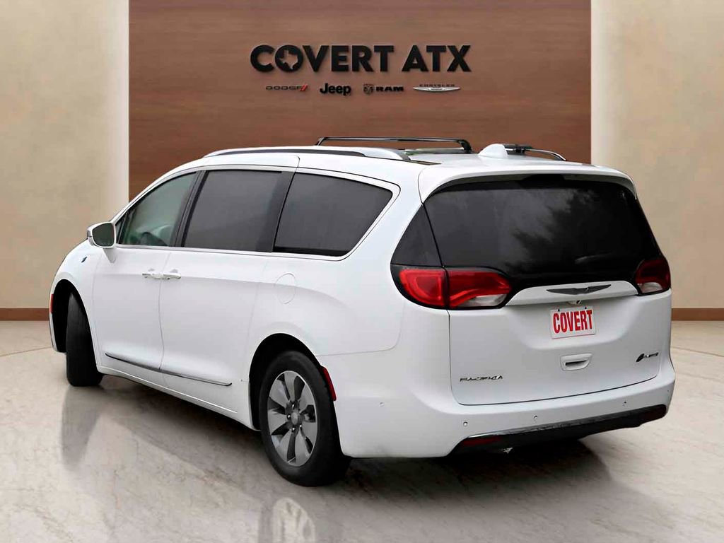 Used 2018 Chrysler Pacifica Limited w/ Advanced Safetytec Group FWD image 3