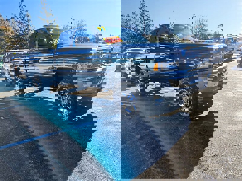 Used 1997 Dodge Ram 2500 Truck 4x4 Club Cab image 8