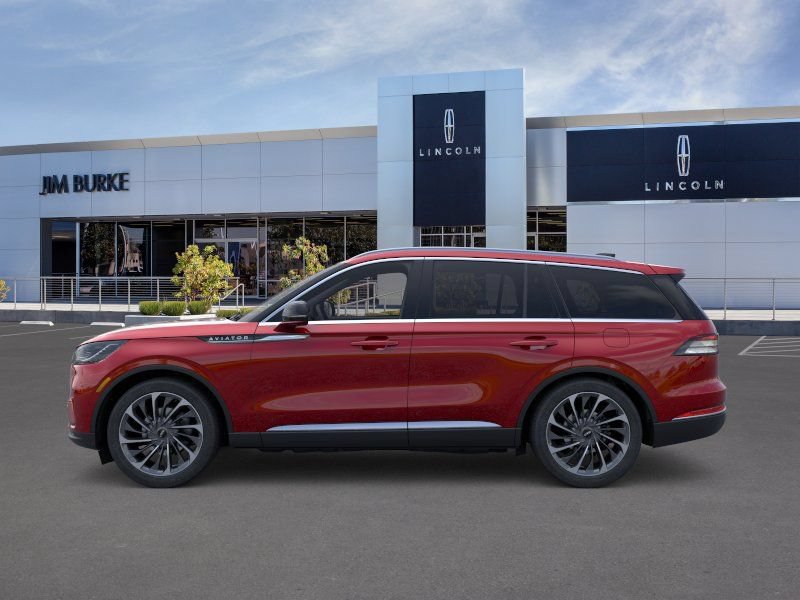 New 2026 Lincoln Aviator Reserve AWD/4WD image 3