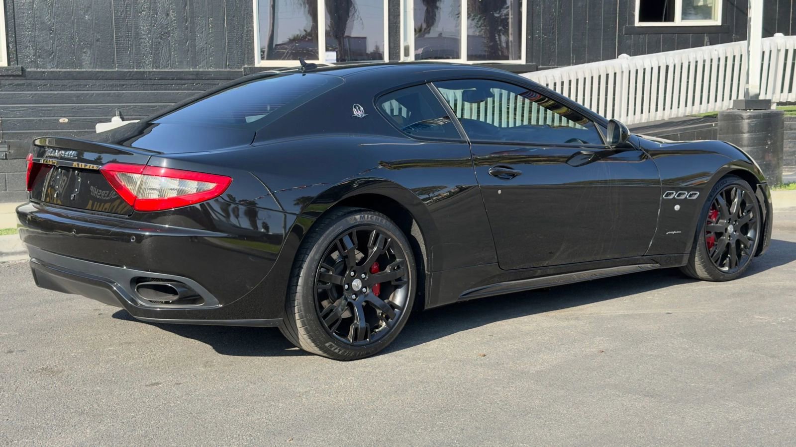 Used 2014 Maserati GranTurismo Sport image 8