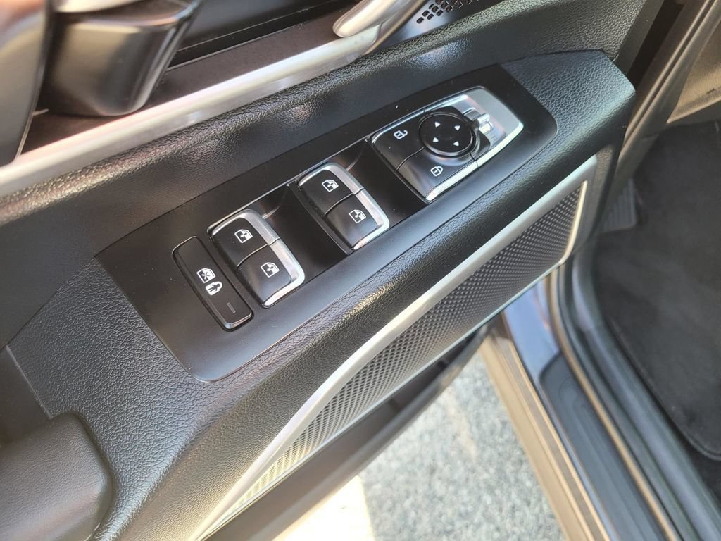Used 2025 Kia Telluride S AWD/4WD image 20