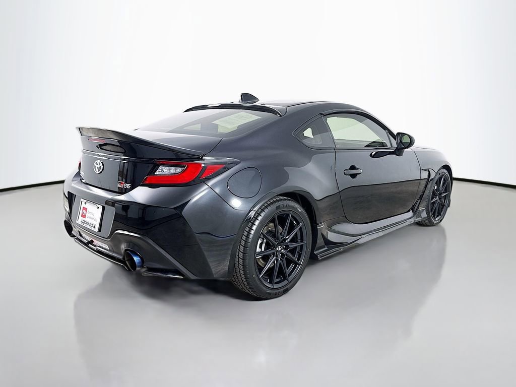 Certified 2023 Toyota GR86 Premium w/ ALL Weather Mat Package (TMS) RWD image 7