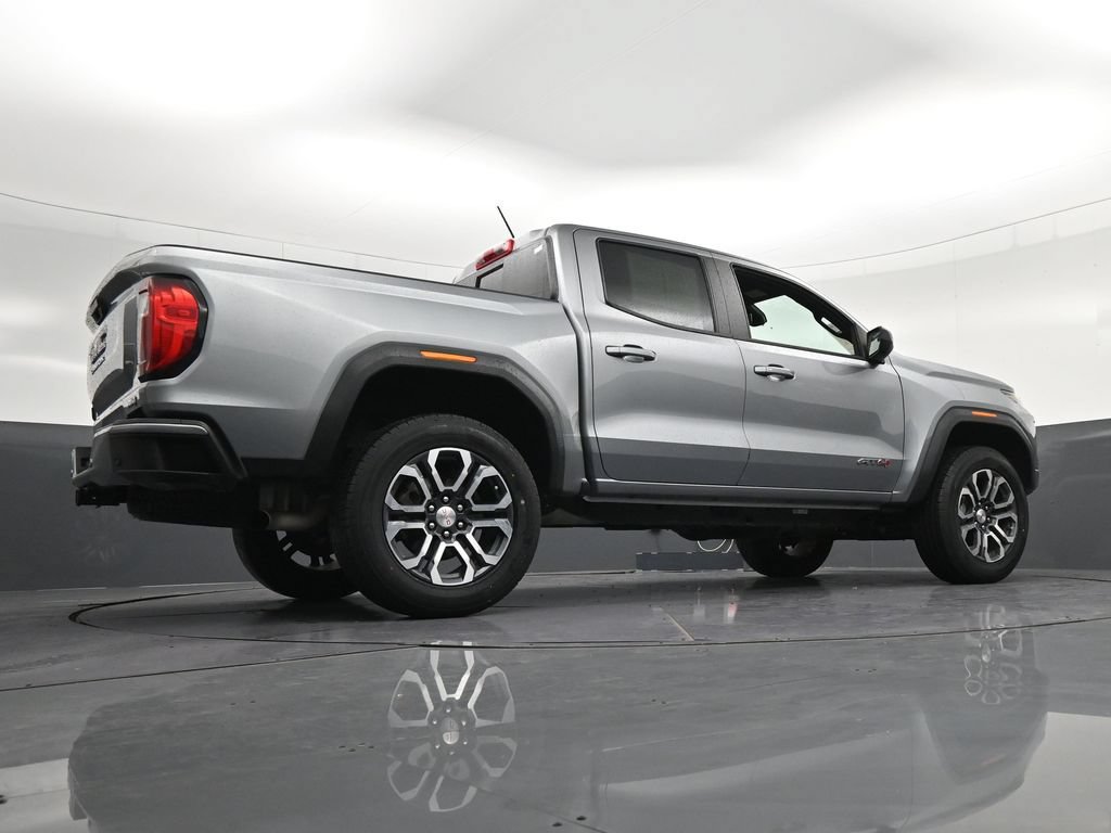 Used 2023 GMC Canyon AT4 w/ Canyon Safety Plus Package AWD/4WD image 30