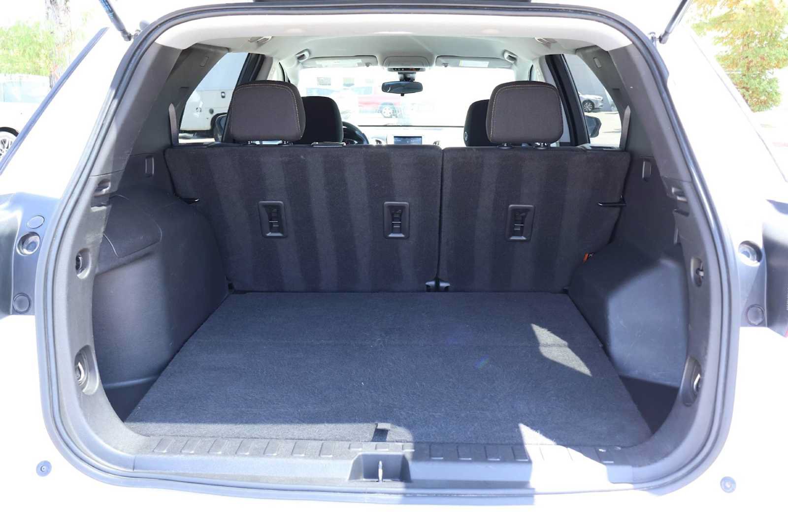 Used 2021 Chevrolet Equinox LT AWD/4WD image 19