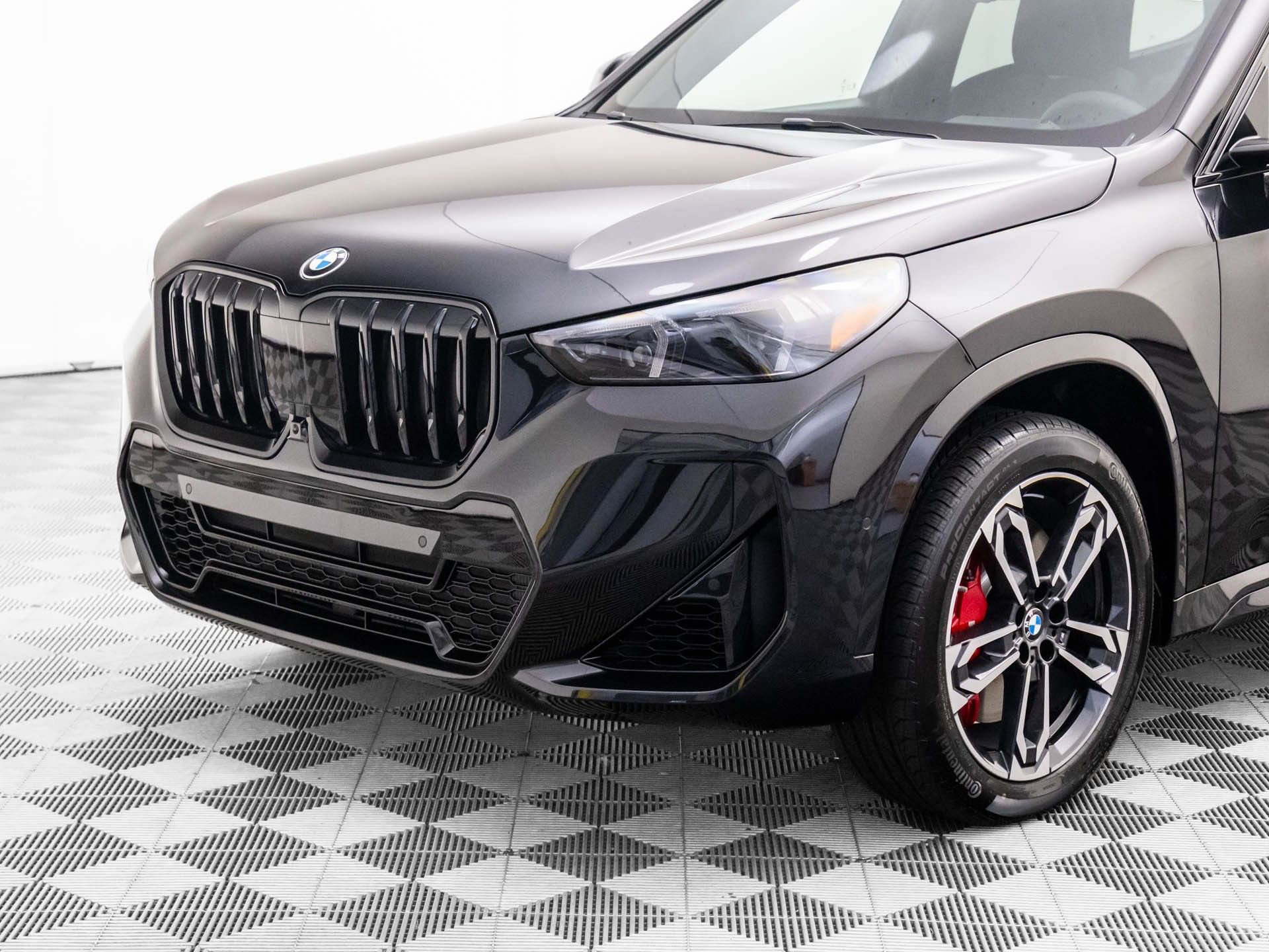 Certified 2025 BMW X1 xDrive28i w/ Technology Package image 35
