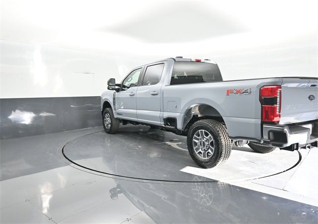 New 2026 Ford F250 Lariat w/ FX4 Off-Road Package image 5