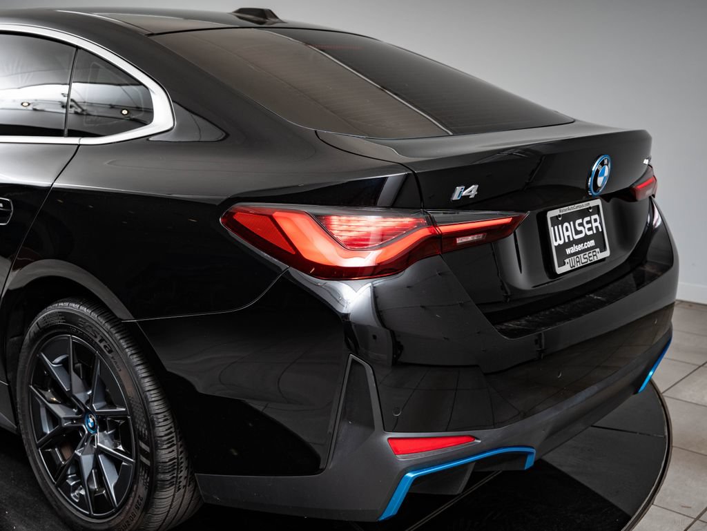 Used 2023 BMW i4 eDrive35 w/ Premium Package RWD image 19