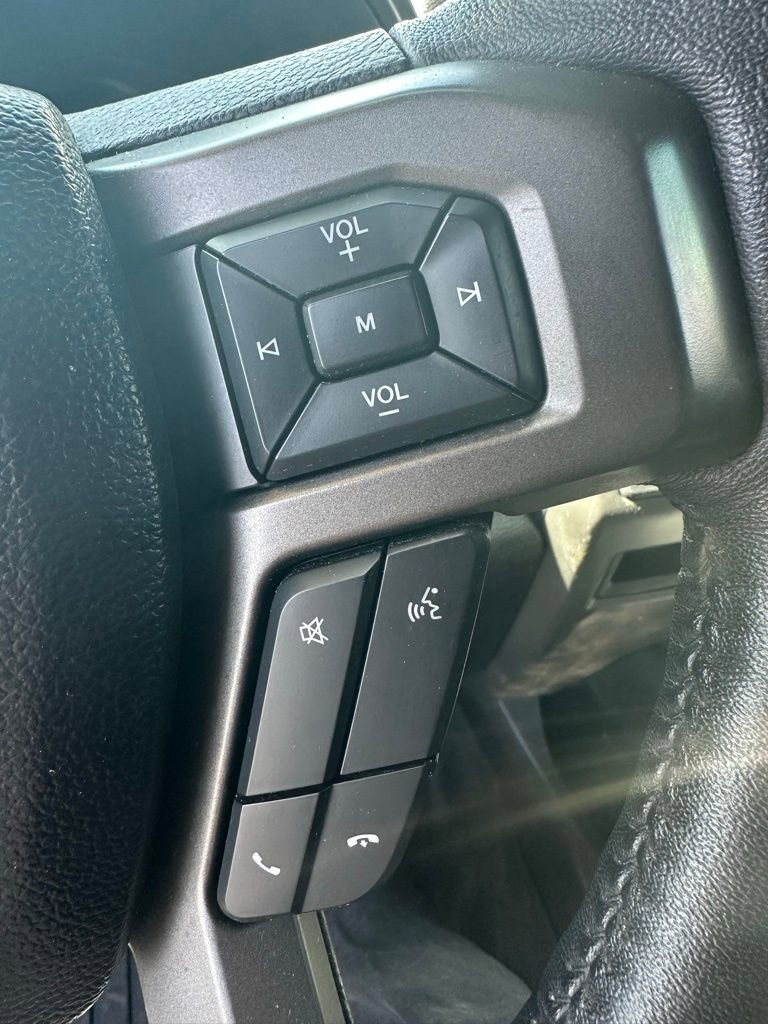 Used 2018 Ford Expedition Max XLT w/ Equipment Group 202A AWD/4WD image 37