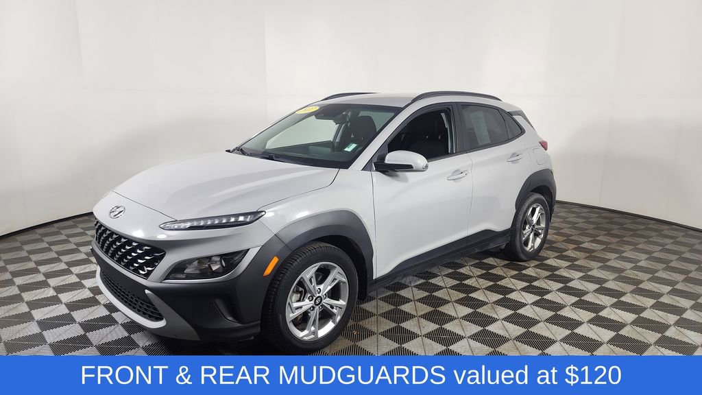 Used 2022 Hyundai Kona SEL image 3
