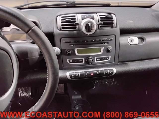 Used 2009 smart fortwo passion RWD image 12