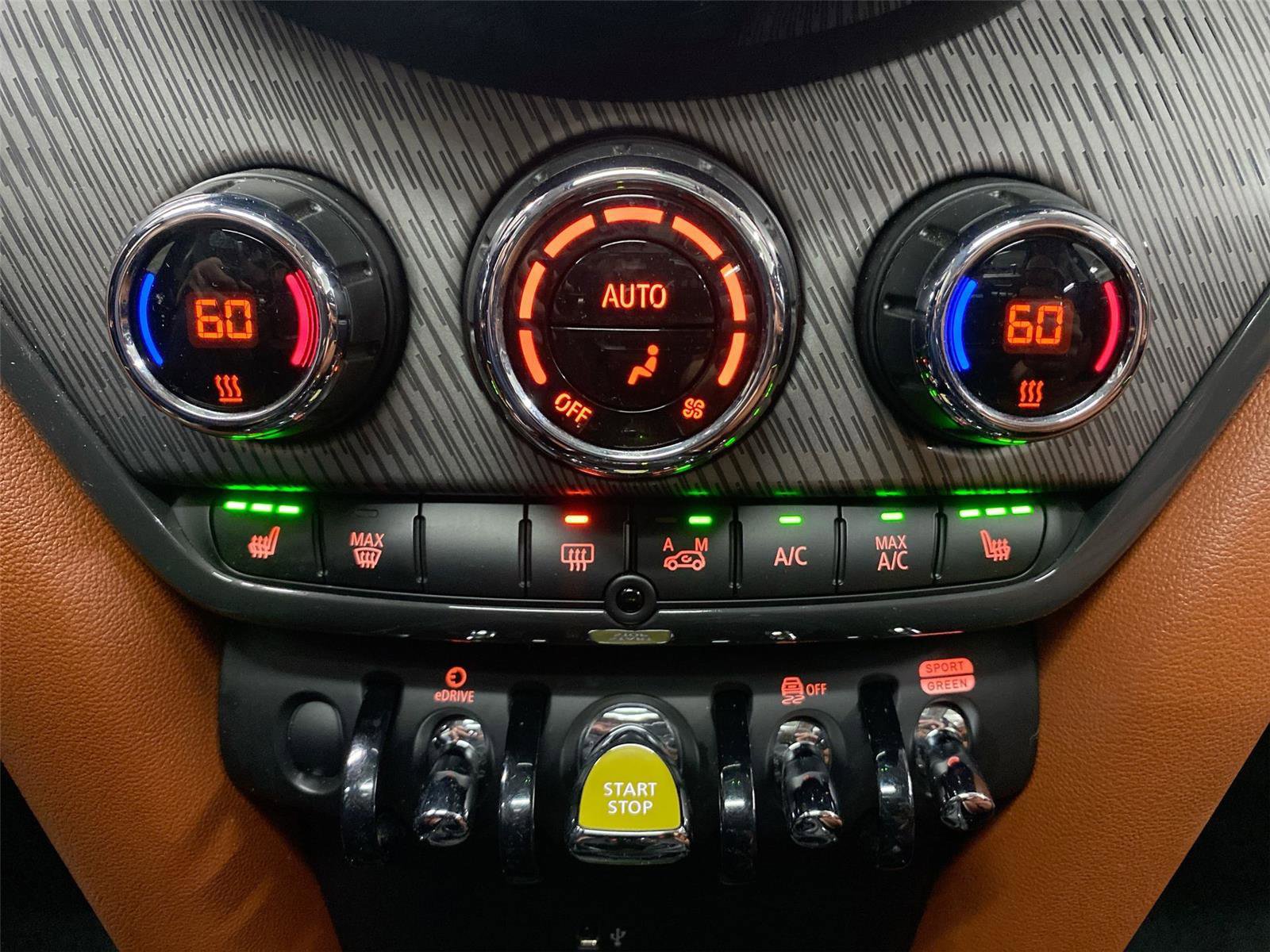 Used 2023 MINI Cooper Countryman SE w/ Storage Package image 21