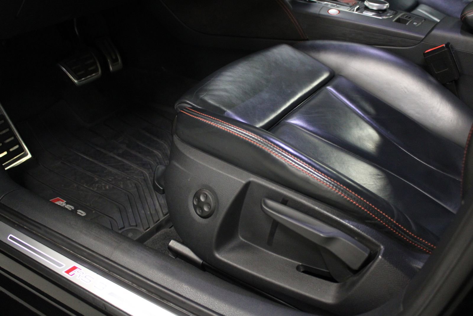 Used 2019 Audi RS 3 image 22