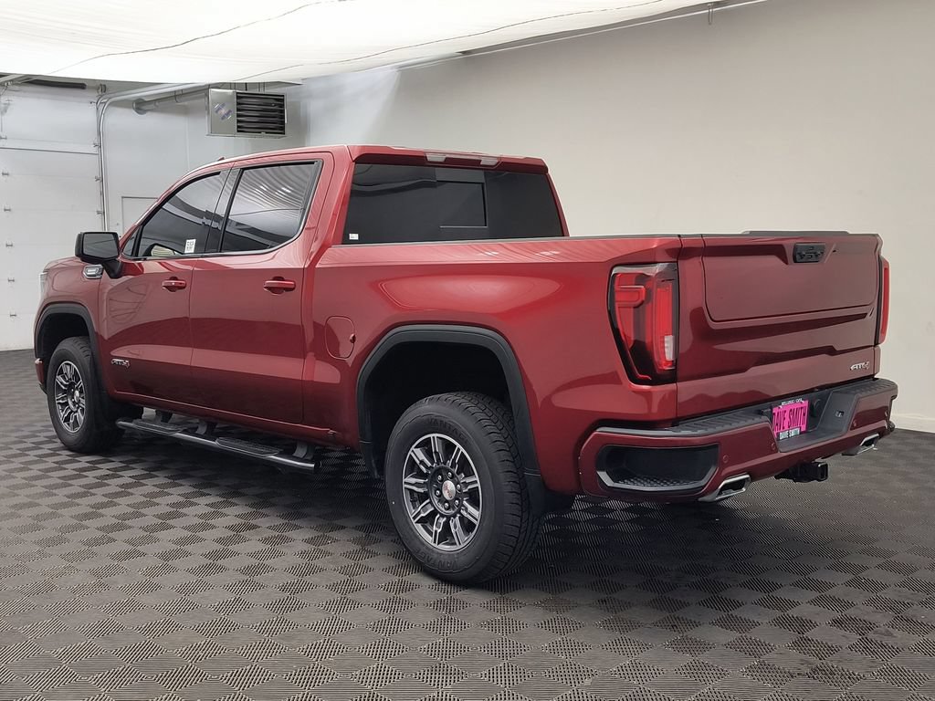 Used 2024 GMC Sierra 1500 AT4 w/ AT4 Preferred Package AWD/4WD image 3
